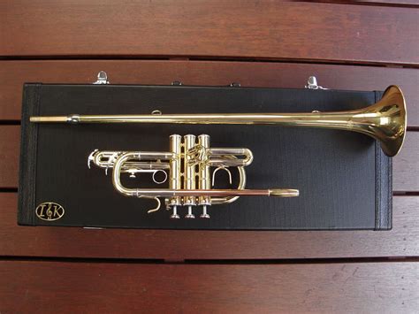 herald trumpet price